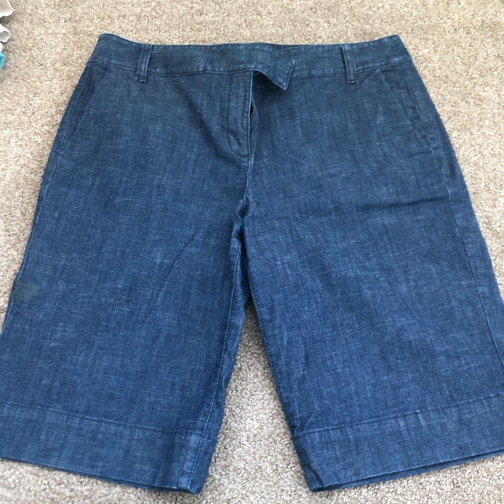 Woman’s jean shorts